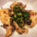 クックE2YV54☆'s cooksnap of when they made 鮭ときのこの簡単ガーリックバター醤油炒め.