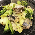 gitanopapa's cooksnap of when they made ☆鯖缶で作るアヒージョ風炒め☆.