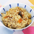 KotoLi☆'s cooksnap of when they made ★キノコと鶏肉の炊き込みご飯★.
