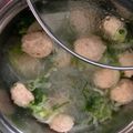 31083's cooksnap of when they made 野菜たっぷり！つくねと春雨のスープ.