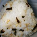 ちひゃん2525's cooksnap of when they made 塩昆布とゴマのおにぎり(^-^)v.