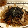 まうこ５５'s cooksnap of when they made キャベツ＆ベーコン●納豆ソース焼きそば.