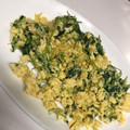 Chikalo's cooksnap of when they made 速攻！豆苗のふわふわ卵炒め.