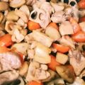信楽パグ's cooksnap of when they made 鶏ごぼうレンコン人参炒め煮.