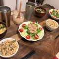 ☆にくまん☆'s cooksnap of when they made 鮭とごぼうとマイタケの炊き込みゴハン.