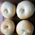 キムラキッチン's cooksnap of when they made くるみ入り白いモチモチベーグル.