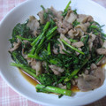 ゆみにゃむ's cooksnap of when they made 春菊と豚肉のオイスター炒め.