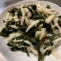 Azu's cooksnap of when they made ツナとわかめの大根サラダ.