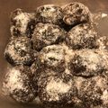 豆とオリーブ's cooksnap of when they made さくさく☆チョコモカスノーボール.