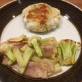 かもまる食堂's cooksnap of when they made 鮭フレークとはんぺんのおやき.