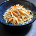 ☆GSSQHY☆'s cooksnap of when they made 大根の皮で☆塩麹炒め.