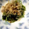週末は主夫になります's cooksnap of when they made 余った三つ葉で簡単おひたし.
