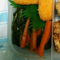 ♪快適一人暮らし♪'s cooksnap of when they made ・ほうれん草と人参のごま和え.