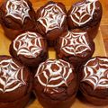といじ's cooksnap of when they made ハロウィン クモの巣カップケーキ！.