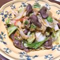 ☆いのてり☆'s cooksnap of when they made またまた！砂ずりと春キャベツの塩麹炒め.