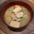 かず吉。's cooksnap of when they made 旨い！さつま芋と小松菜と厚揚げの味噌汁☆.
