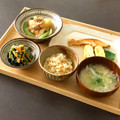 shibatama's cooksnap of when they made 柿とほうれん草の胡麻和え♪.