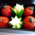 カラカラオレンジ's cooksnap of when they made お弁当★きゅうりの花型マヨいれ.