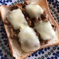 ゆかりりりー's cooksnap of when they made バーモントカレーの粉で納豆トースト.
