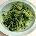 ゆうちゃんシェフ's cooksnap of when they made 豆苗の塩昆布和え 3分で出来る簡単副菜♪.