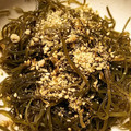 ユーロン's cooksnap of when they made 細切り昆布の簡単和え物.