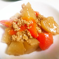 あんまかろん☆'s cooksnap of when they made レンジで簡単☆大根と人参のそぼろ煮。.