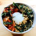 azbjbn's cooksnap of when they made ★ 簡単♪キムチ温玉丼★.