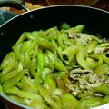 雨好き's cooksnap of when they made はすいも（りゅうきゅう）と豚肉のさっと煮.