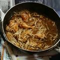 猫まんま☆'s cooksnap of when they made 残ったカレーをリメイク☆あったかカレー鍋.