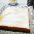 ぱふ♪'s cooksnap of when they made 水切りヨーグルトとハチミツでトースト.