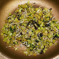 aokojiro's cooksnap of when they made 大根の葉としらす炒め.