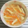 もぐ・ω・くま's cooksnap of when they made 大好きな♡大根と人参の味噌汁.