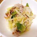 きなりん＊'s cooksnap of when they made 簡単！！千切りキャベツと豚肉の黒胡椒鍋.