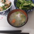 よちりん's cooksnap of when they made 冬瓜汁☆冬瓜と鶏のみそ汁.