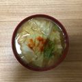 かおり♡♡♡'s cooksnap of when they made 炒めキャベツのお味噌汁.
