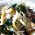 モコブーママ's cooksnap of when they made もやしとわかめの簡単酢の物？サラダ？.
