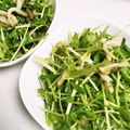 ももちゃんパンダ's cooksnap of when they made 豆苗ときのこの中華和え(レンジで).