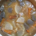 Rayryu123's cooksnap of when they made 我が家の簡単豚汁.