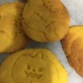shinehills's cooksnap of when they made ハロウィンに☆HMでカボチャのクッキー.
