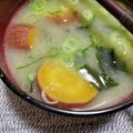 NAGANO久留米's cooksnap of when they made ＊さつまいもとワカメのみそ汁＊.
