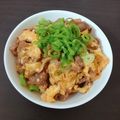 ＊きしろ＊'s cooksnap of when they made ダシダで☆とろ~り玉子とじ牛丼.