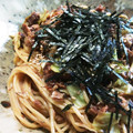 iketa's cooksnap of when they made 簡単＊さば缶とねぎの柚子胡椒パスタ.
