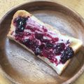 みおみお¨̮'s cooksnap of when they made *スライスチーズ＆ブルーベリートースト*.
