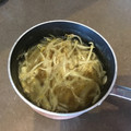 世界一からエミリー's cooksnap of when they made ５分クック！もやしと玉ねぎのスープ.