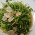 毎日しょっぱい亭's cooksnap of when they made 青菜の炒めもの　豆苗.