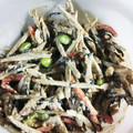 ameうめ's cooksnap of when they made ごぼうのゴママヨサラダ.