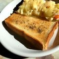 姉ぶた's cooksnap of when they made えごま油で♪　蜂蜜塩トースト♡.