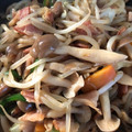 えりちぇる♡'s cooksnap of when they made もやしとベーコンとしめじ炒め.