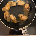 クックVKC2EI☆'s cooksnap of when they made すごくおいしい！蠣のバターしょうゆ炒め.