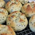 万歳食いしん坊's cooksnap of when they made ごまおさつパン.